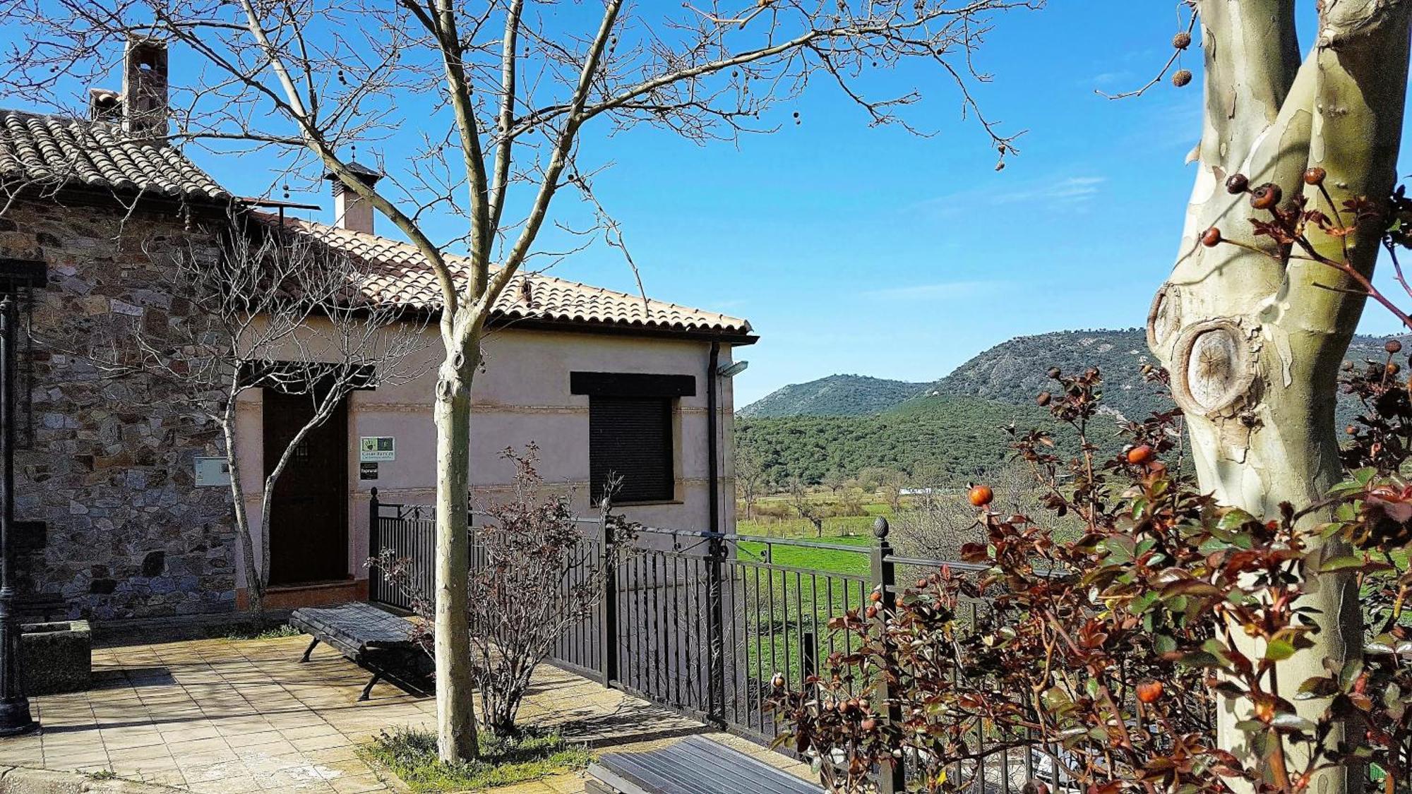 Casa Con Piscina En Parque Nacional De Cabaneros Navas de Estena Eksteriør bilde